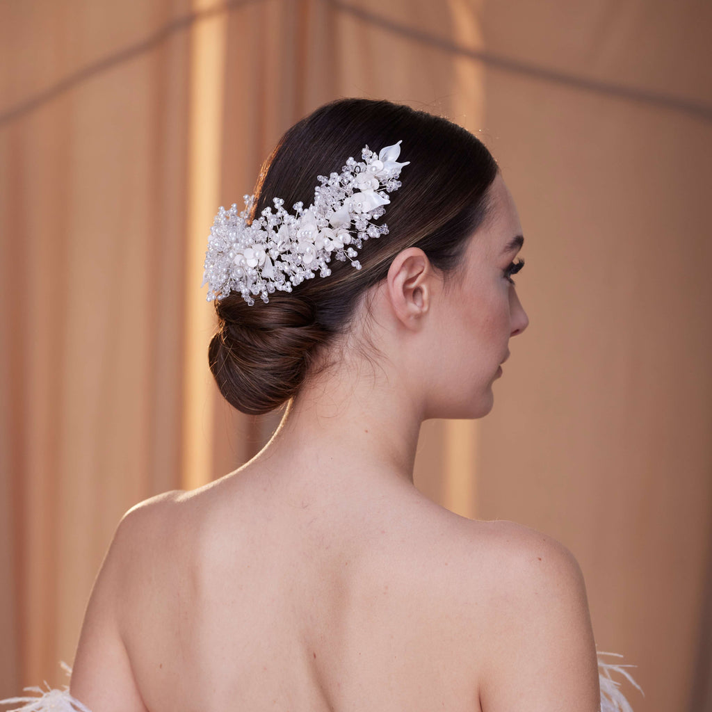 Exquisite Bridal Headpiece with Resin Flowers, Pearls, and Crystal Beads