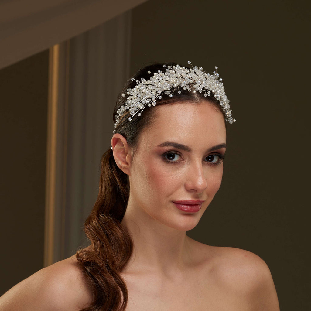 Elegant Bridal Hair Vine with Pearls