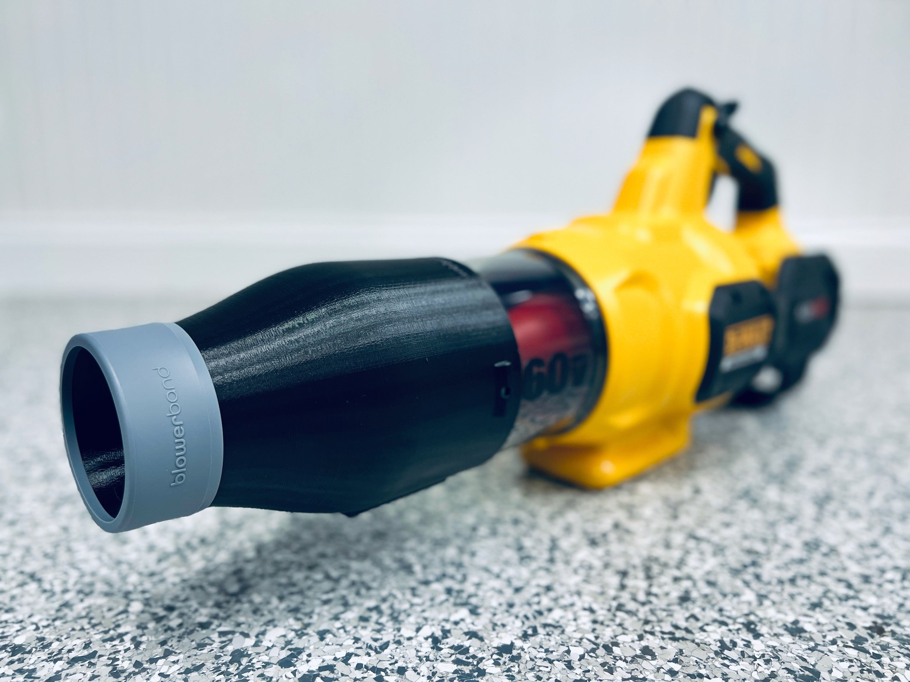 STUBBY® Car Drying Nozzle for DEWALT 20V MAX XR Gen III & 60V MAX Leaf Blowers (DCBL724B, DCBL772B, & DCBL777B)